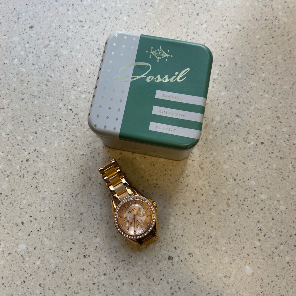 Fossil watch